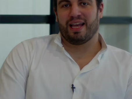 Mehdi, CEO, bereitet sich auf einen Triathlon vor