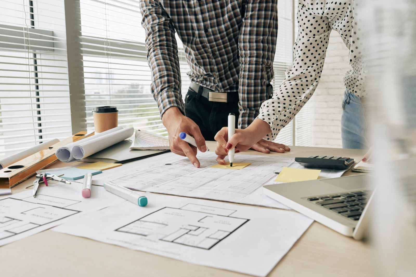 How architects and designers wear two watches without looking overdressed - Smartlet