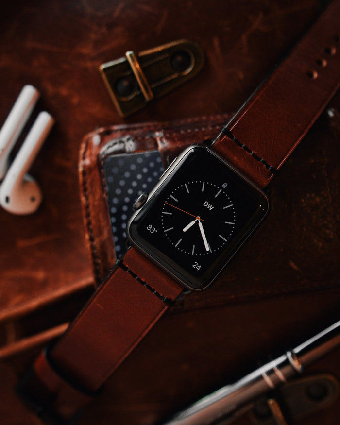 How to choose the right strap material for dual wear in 2026 - Smartlet